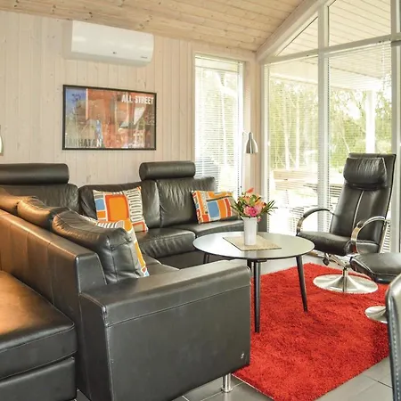 Three-bedroom Holiday In Albak Ålbæk