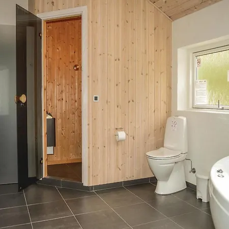 펜션 Three-bedroom Holiday In Albak Ålbæk